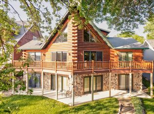 15703 250th Ave, Spirit Lake, IA 51360