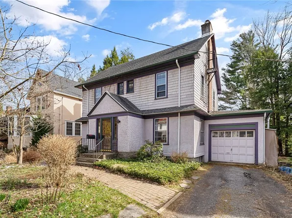 121 Heights Ct, Ithaca, NY 14850