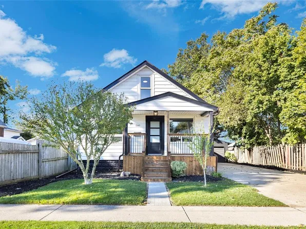 1541 Albert Rd, Windsor, ON N8Y 3R3