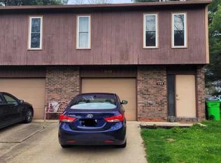 1102 Point Of View Dr, Wooster, OH 44691