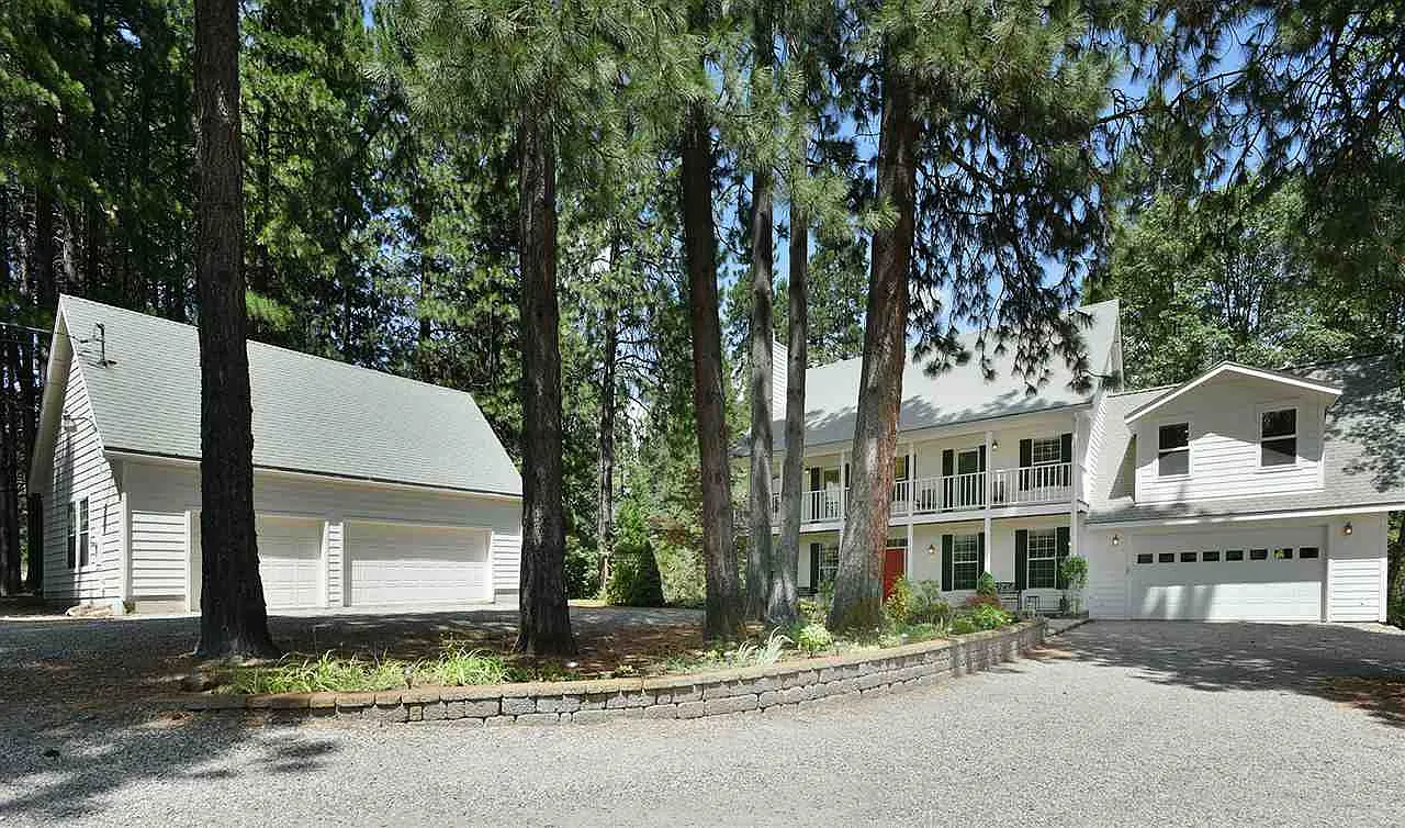 1200 W A Barr Rd photo 1
