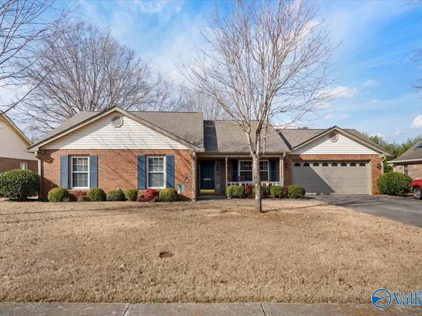 2228 Villaret Dr SW, Huntsville, AL 35803