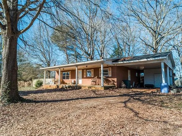 270 Ranchwood Dr, Salisbury, NC 28146