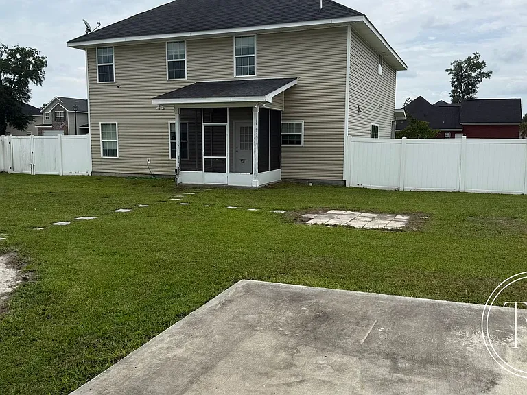 709 English Oak Dr — Photo 26