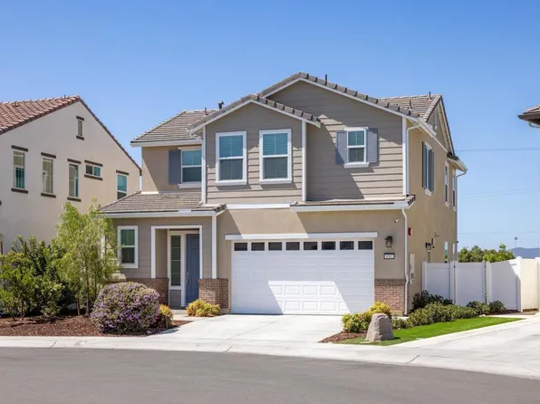9392 Song Bird Way, Santee, CA 92071