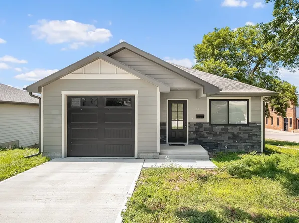 137 N Elm St, Leigh, NE 68643