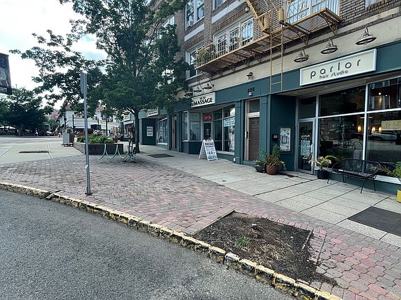 2nd image of 227 Glenridge Ave #1