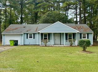 3200 Huntmaster Rd, Trent Woods, NC 28562