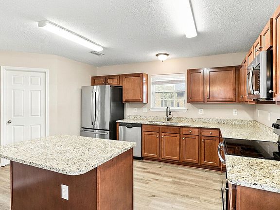 5th image of 10351 Clayton Mill Rd