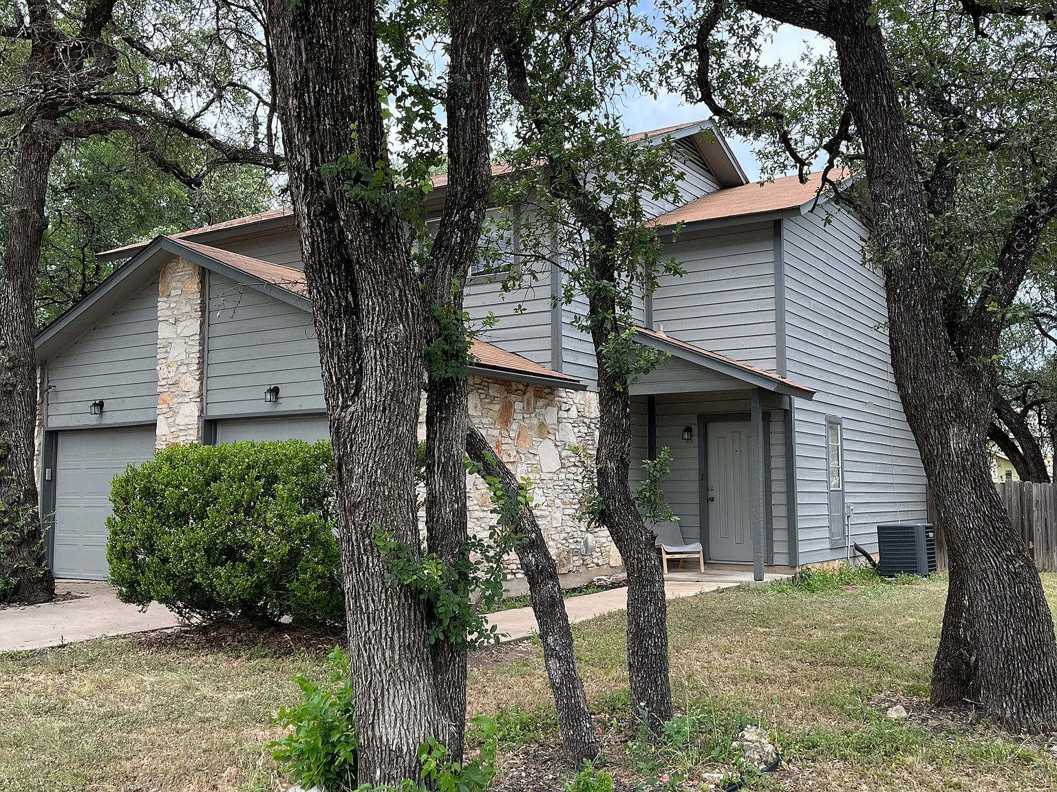 2 bed, 1.5 bath, 1114 sqft, $1,500 — Photo 1