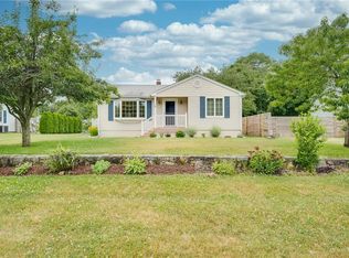 31 Hoxsie Ave, Charlestown, RI 02813