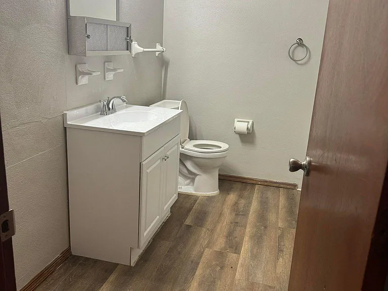 1202 S Heincke Rd — Photo 21