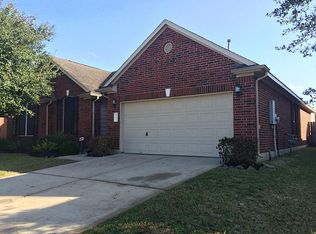5231 Camarosa Dr, Pasadena, TX 77504