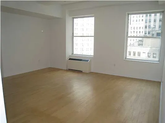 Rented by Evans Real Estate | media 2