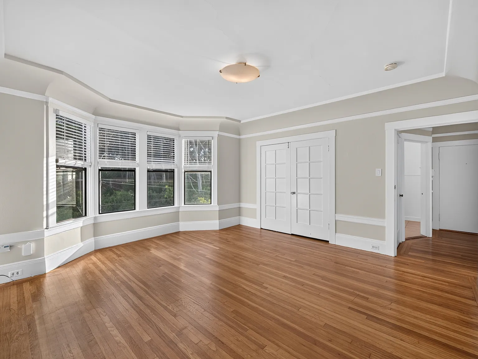 6350 Fulton Street - 4 — Photo 4