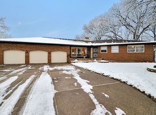 3322 W Parkridge Dr, Peoria, IL 61604