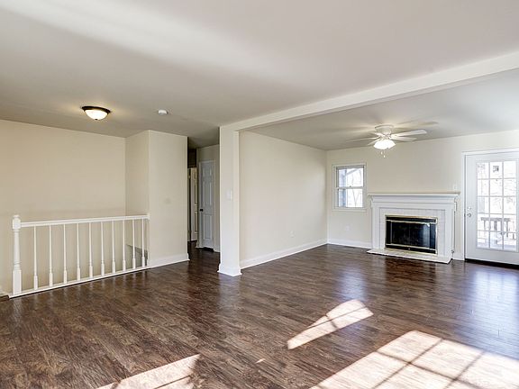 5th image of 2510 Dover Ct