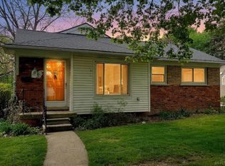 303 Pennell St, Northville, MI 48167