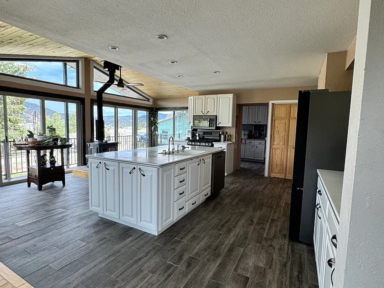 6912 County Road 104 — Photo 26