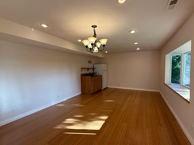 15248 SE 49th St — Photo 35