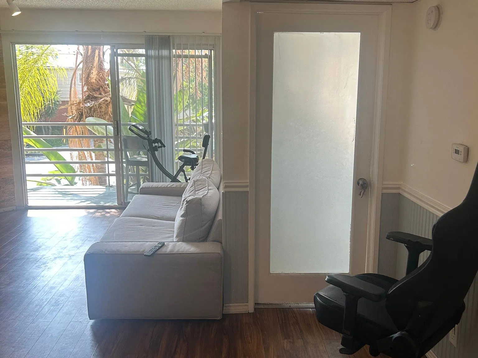 2 bed, 1100 sqft, $2,595 — Photo 4