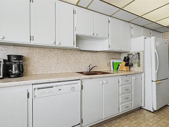 5th image of 1200 S Ocean Blvd APT 8A