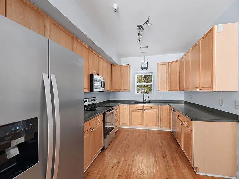 4945 Lake Palmetto Ln — Photo 6