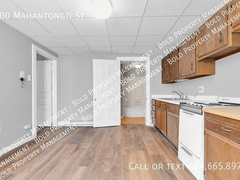 900 Mahantongo St #7 — Photo 3