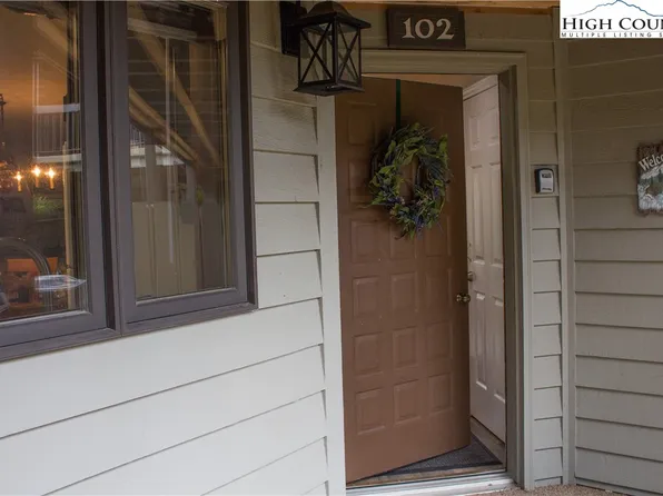 884 Chetola Lake Drive #102, Blowing Rock, NC 28605