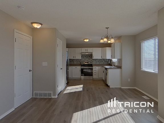 4th image of 1611 Woodpark Dr