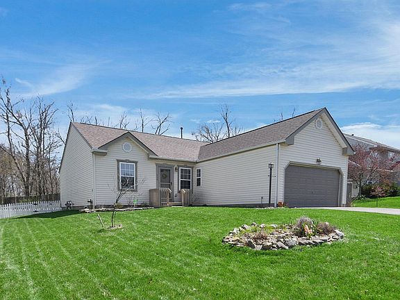 2nd image of 113 Longwood Dr