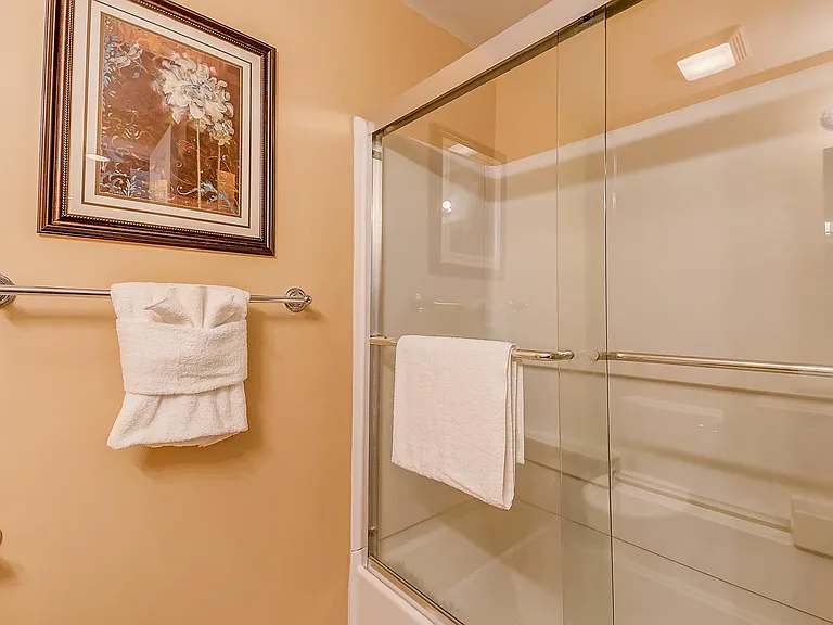 261 Robert Dr — Photo 7