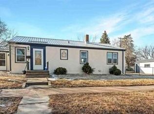 1301 W 15th St, Sioux Falls, SD 57104