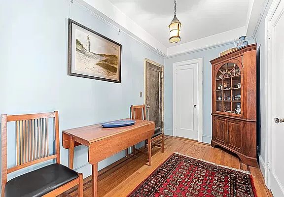 4th image of 35 E 9th St APT 62