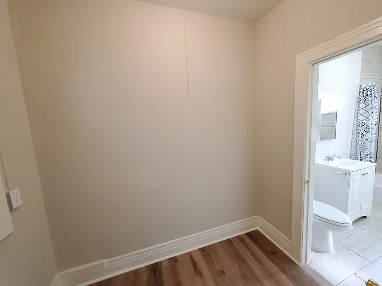 259 Columbia Ave #11 — Photo 7