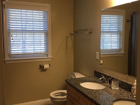 2nd floor bath