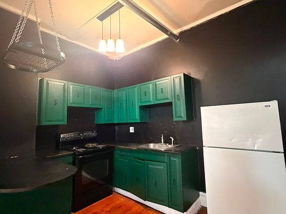 2nd image of 167 2nd St Rear 3