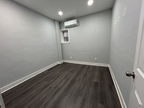 3rd image of 1428 S 5th St #1F