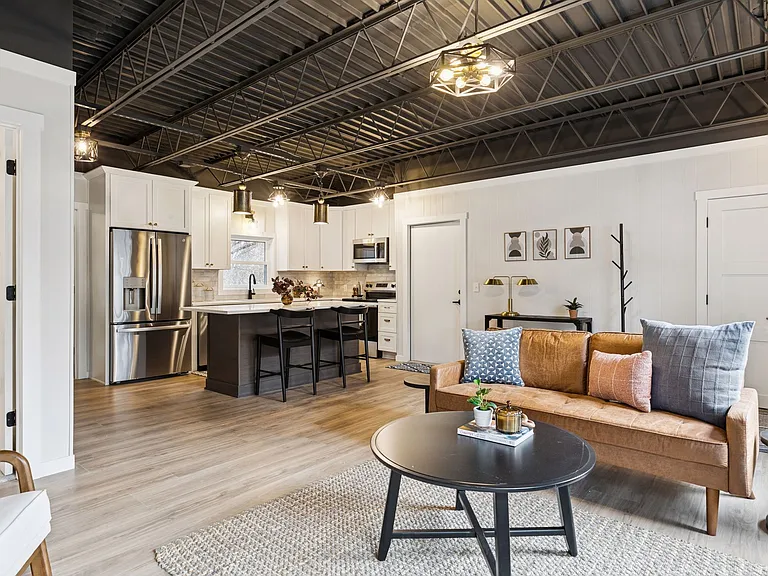116 W Olive St #116 — Photo 11