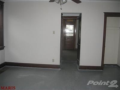 4th image of 4710-4712 Newport Ave
