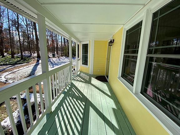 4th image of 4512 Thorncroft Dr