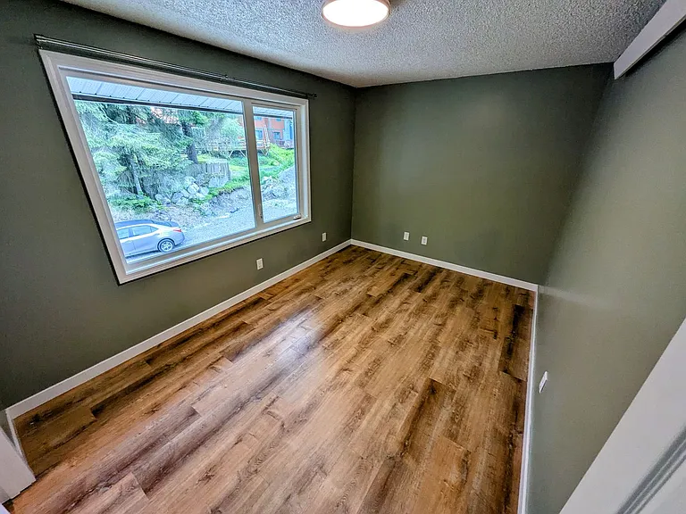 8829 Glendale St #17-24 — Photo 10