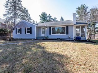 2631 McCain Rd, Jackson, MI 49203