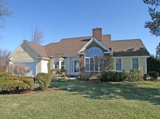 102 White Rabbit Trl, Rochester, NY 14612