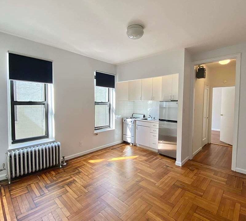 1st image of 59-61 Carmine St #6E