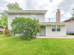 5124 Meadowbrook Dr, Columbus, OH 43207