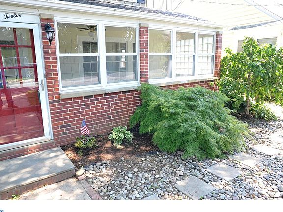 3rd image of 512 Armstrong Ave