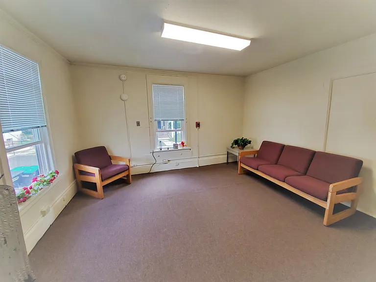 214 Dryden Rd — Photo 34