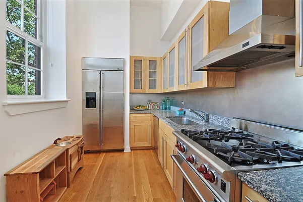 Sold by Corcoran | media 2