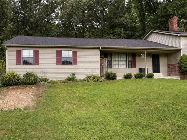 1671 Upper Standing Rock Rd, Dover, TN 37058